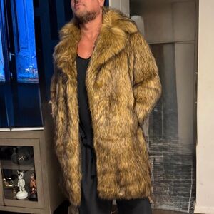 Dsquard2 faux fur coat